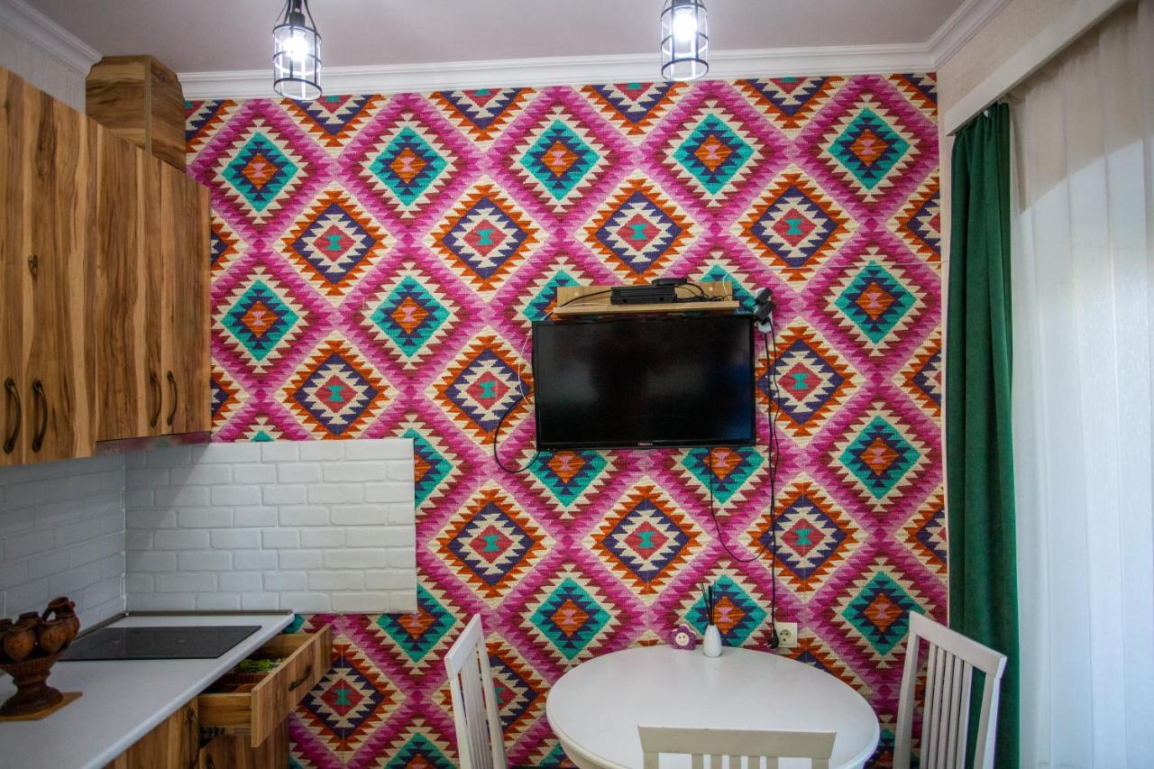 Downtown Apartment Near Sulfur Baths Tbilisi Eksteriør billede